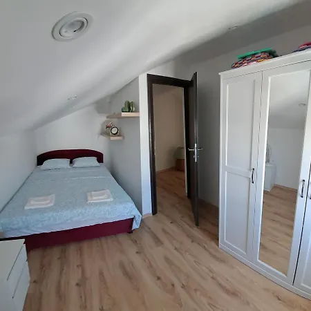 Mina Apartament *