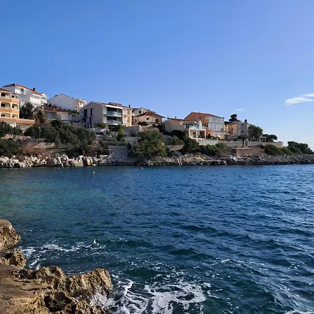 Mina Trogir